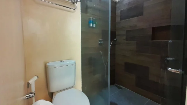 Kamar-mandi-Villa-C5